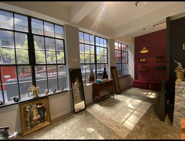 56M² RETAIL TO LET IN WOODSTOCK